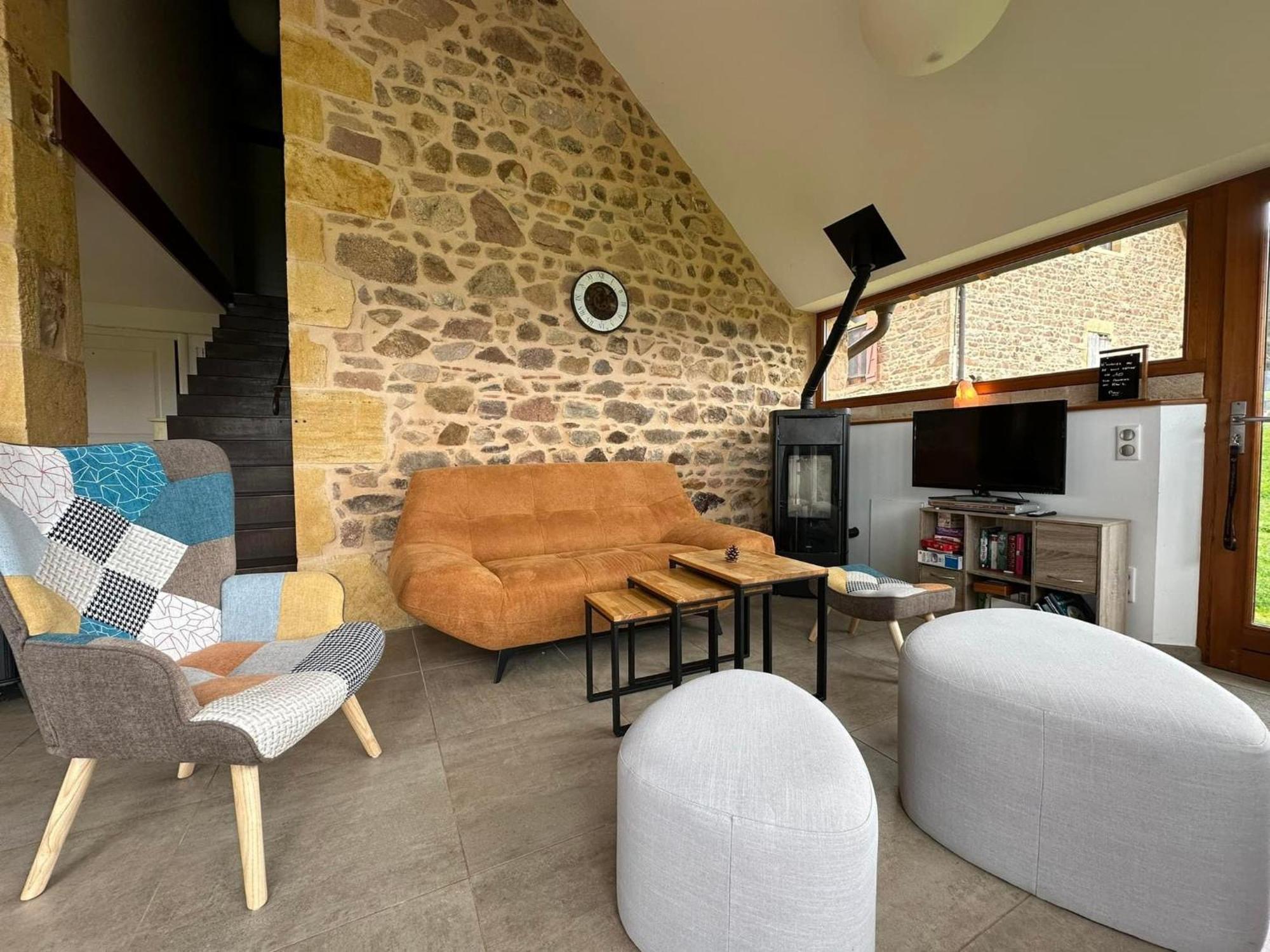 Les Perruchons Ancienne Grange Renovee Avec Soin Βίλα Ozolles Εξωτερικό φωτογραφία