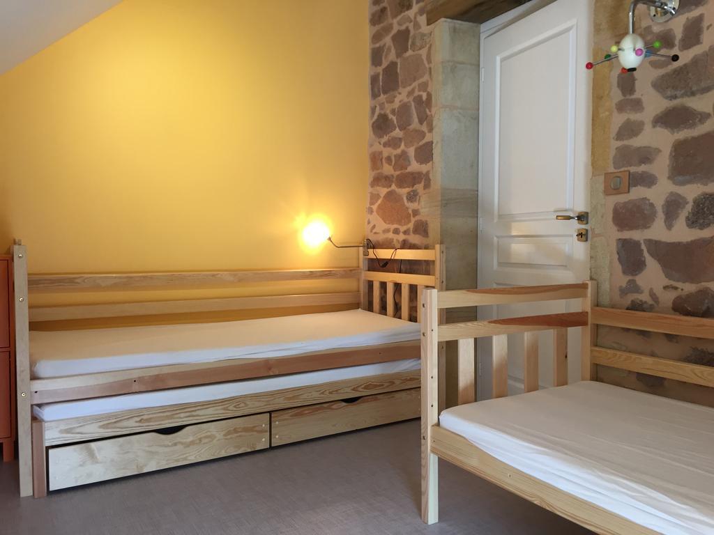 Les Perruchons Ancienne Grange Renovee Avec Soin Βίλα Ozolles Δωμάτιο φωτογραφία