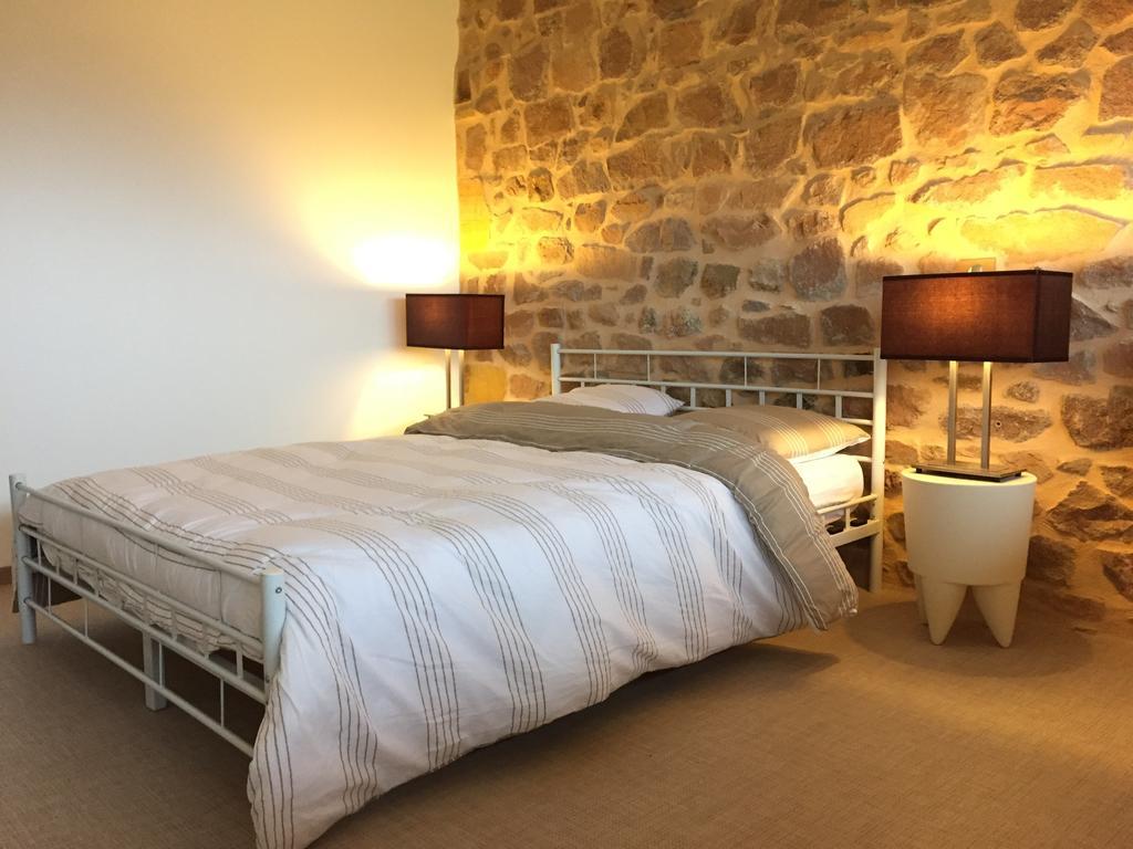 Les Perruchons Ancienne Grange Renovee Avec Soin Βίλα Ozolles Δωμάτιο φωτογραφία